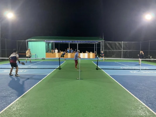 Mặt sân Pickleball Duy Tân
